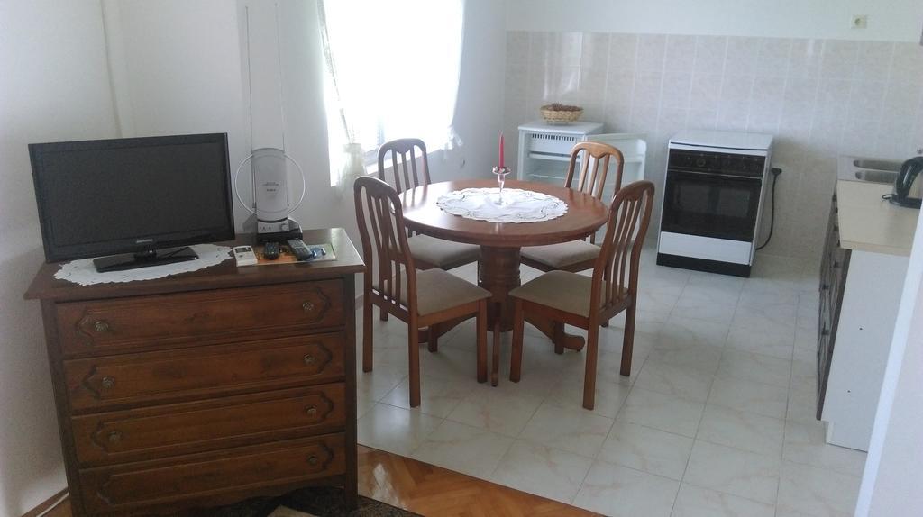 Apartment Ruzica Krstic Херцег-Нови Экстерьер фото