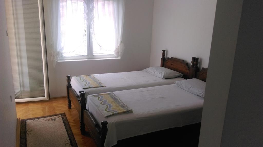 Apartment Ruzica Krstic Херцег-Нови Экстерьер фото