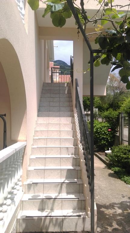Apartment Ruzica Krstic Херцег-Нови Экстерьер фото